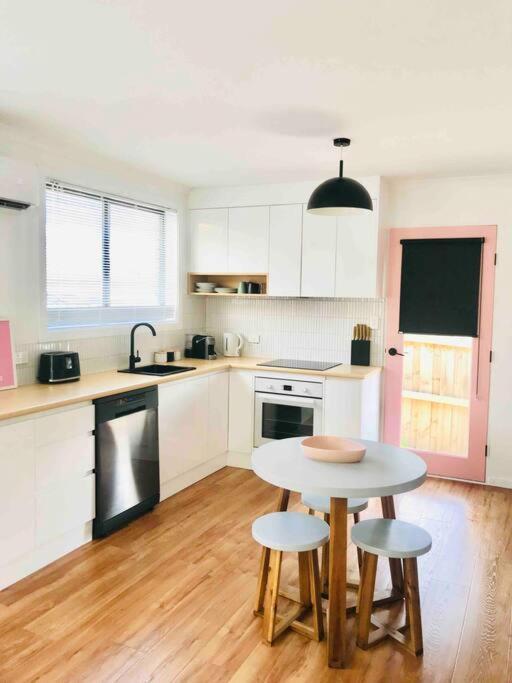 The Blush House Apartment Hobart Exterior foto